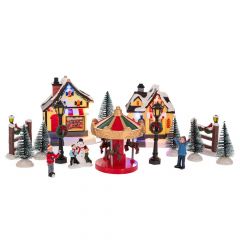 Iliadis Φωτιζομενο Σκηνικο Χωριο Με Φιγουρες  Μπαταριας 